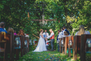 Outdoor Wedding at Diamond Oak Events